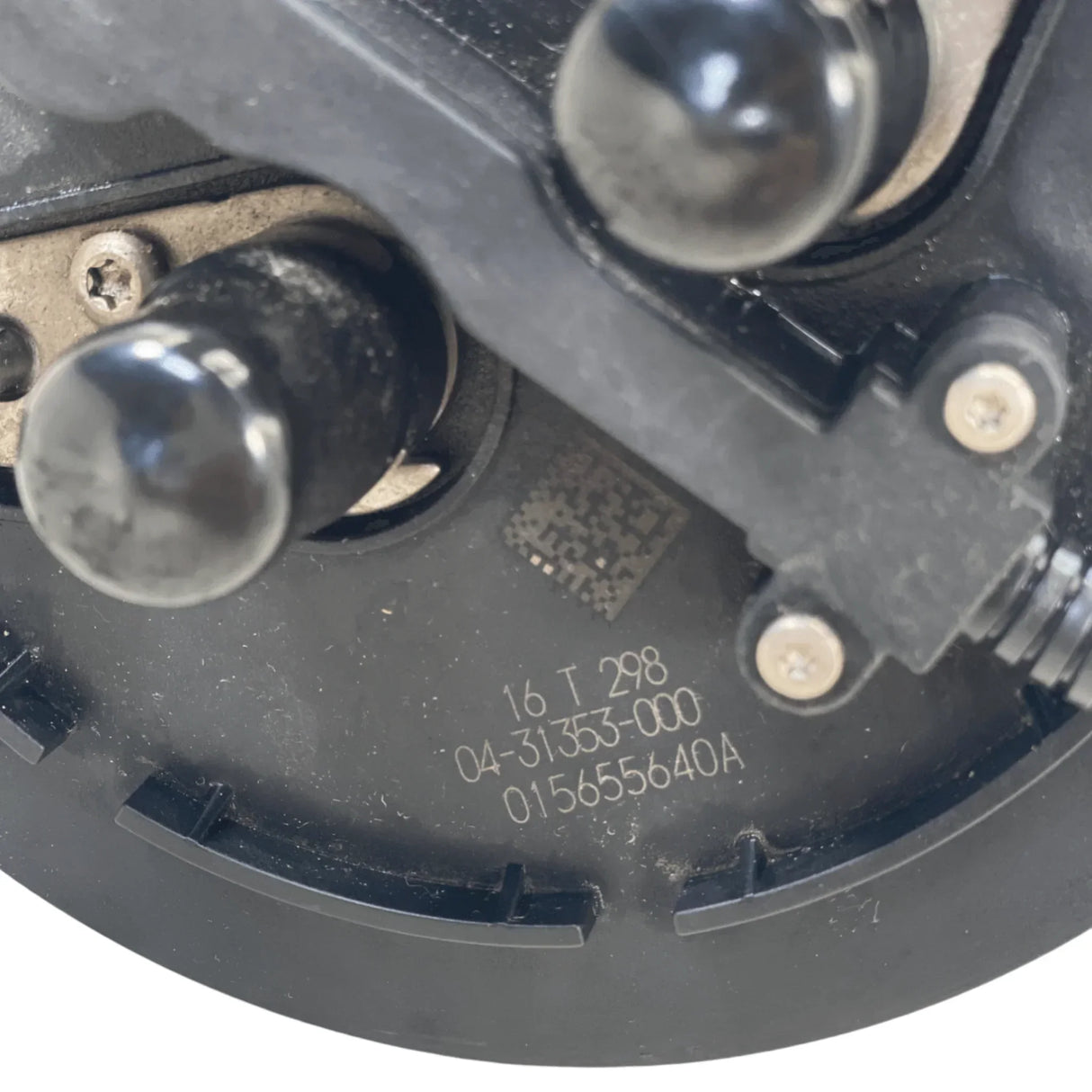 0431353003 Genuine Freightliner Def Tank Header-Ssi Conc. Sae Flange - Truck To Trailer