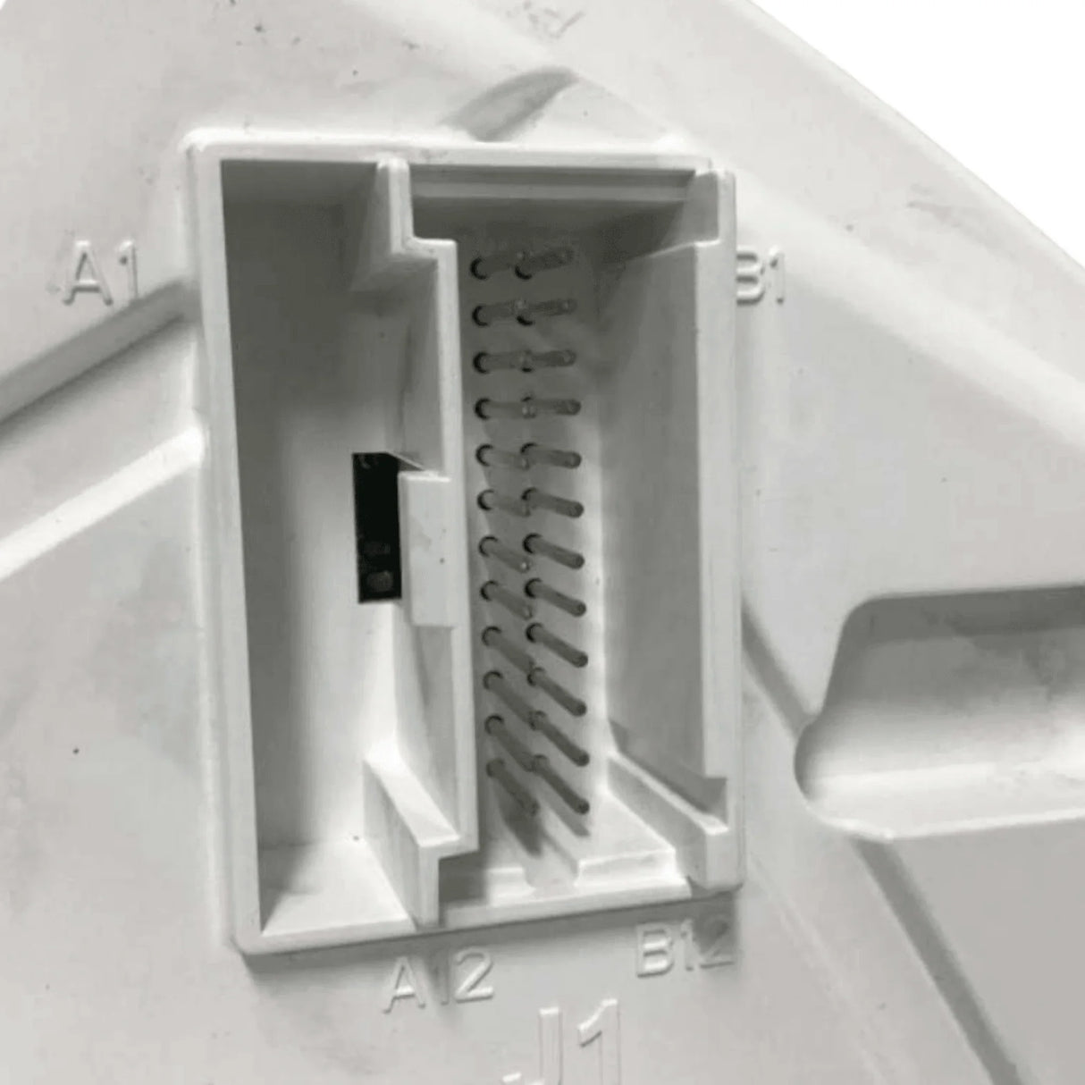 22801568 Genuine Mack Instrument Cluster - Truck To Trailer