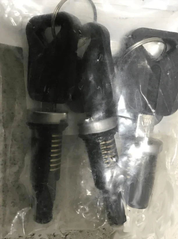 23054128 Genuine Volvo Lock Kit - Truck To Trailer