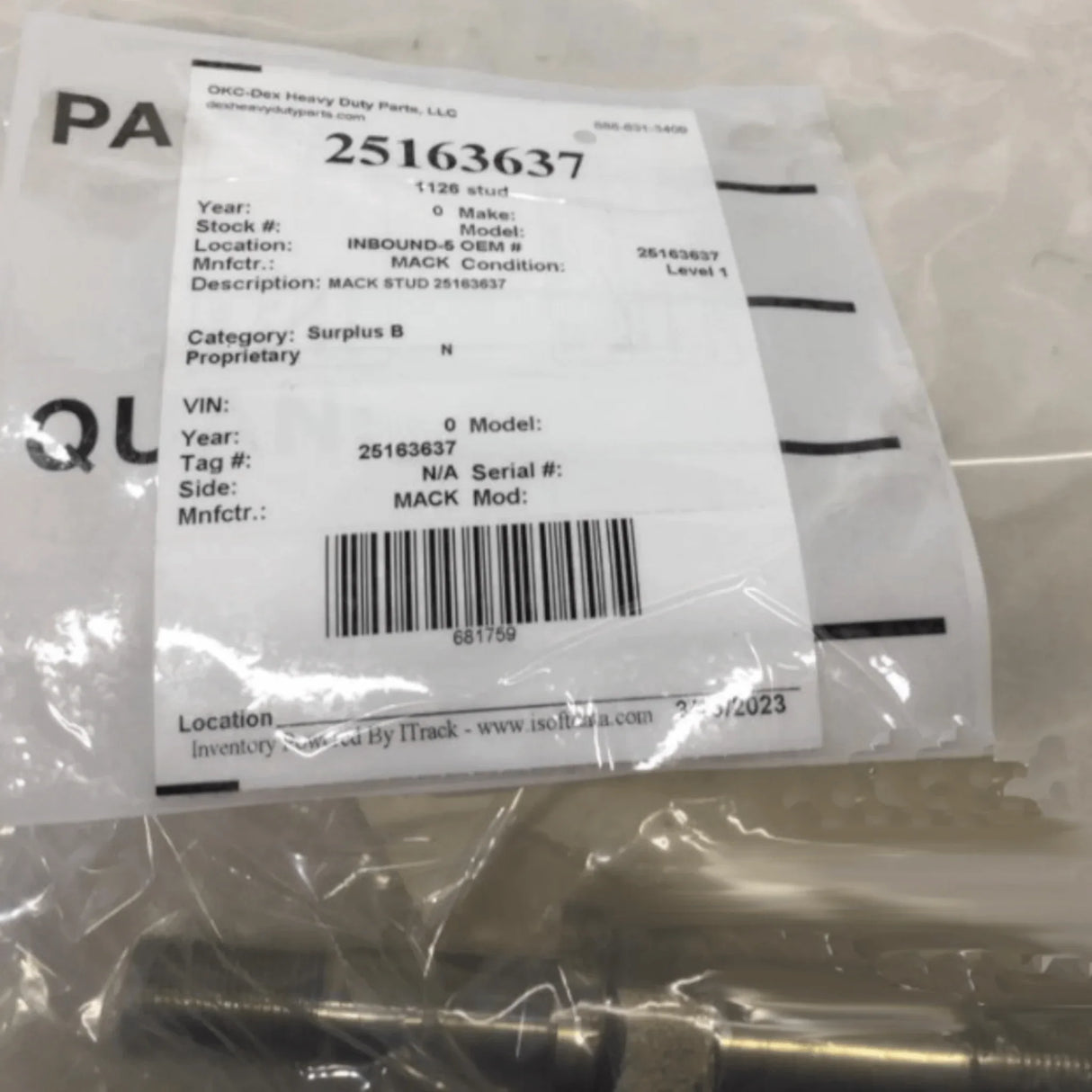 25163637 Genuine Volvo Stud - Truck To Trailer