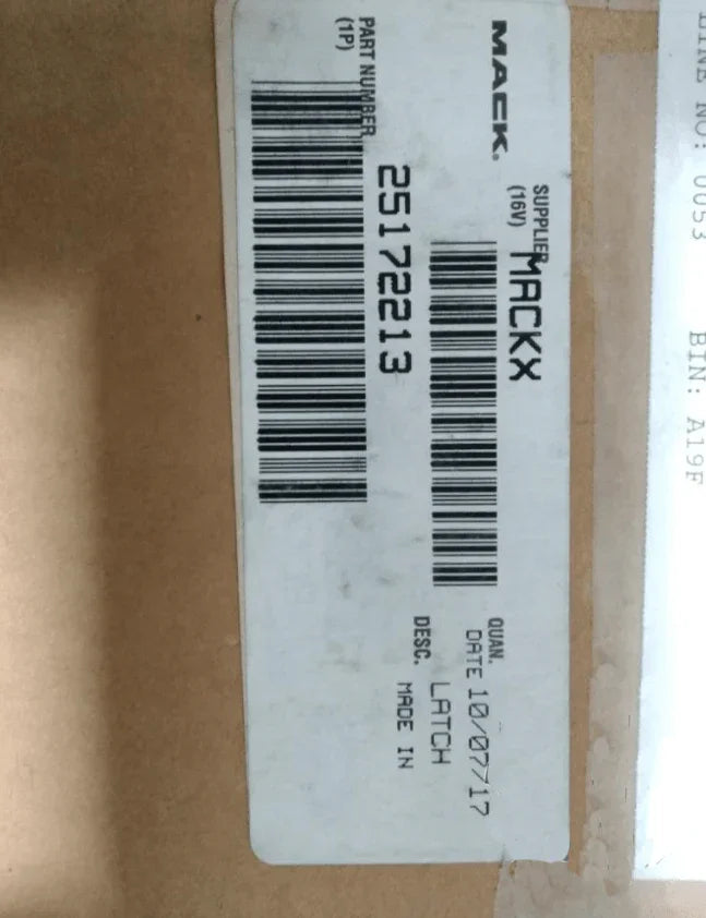 25172213 Genuine Volvo Latch - Truck To Trailer