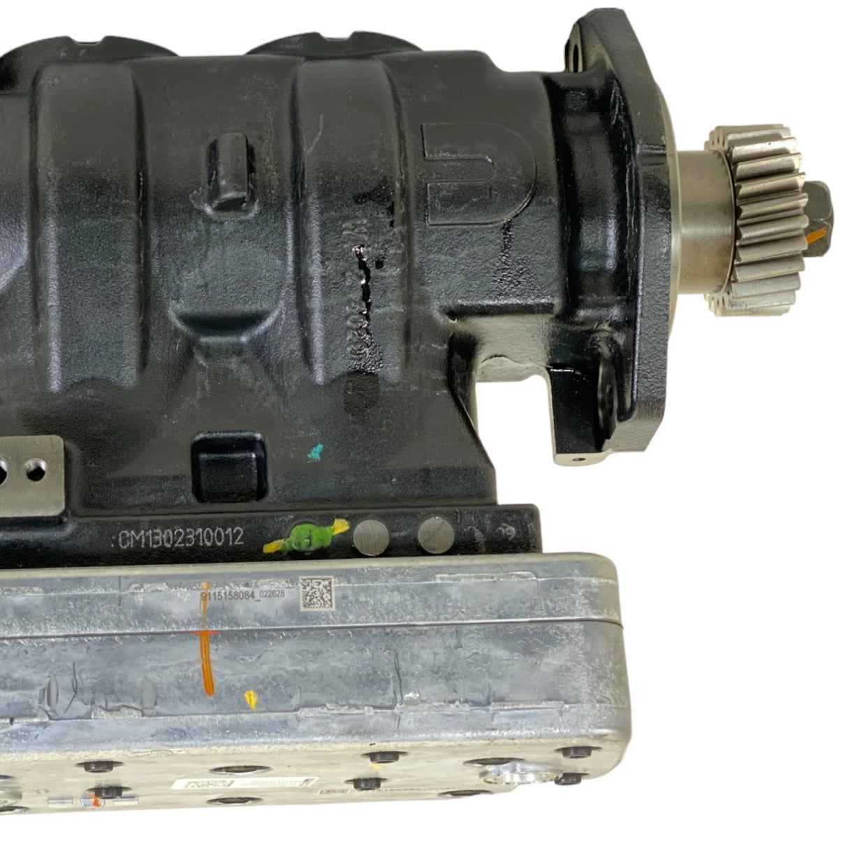 2870020NX Genuine Cummins Air Compressor - Truck To Trailer