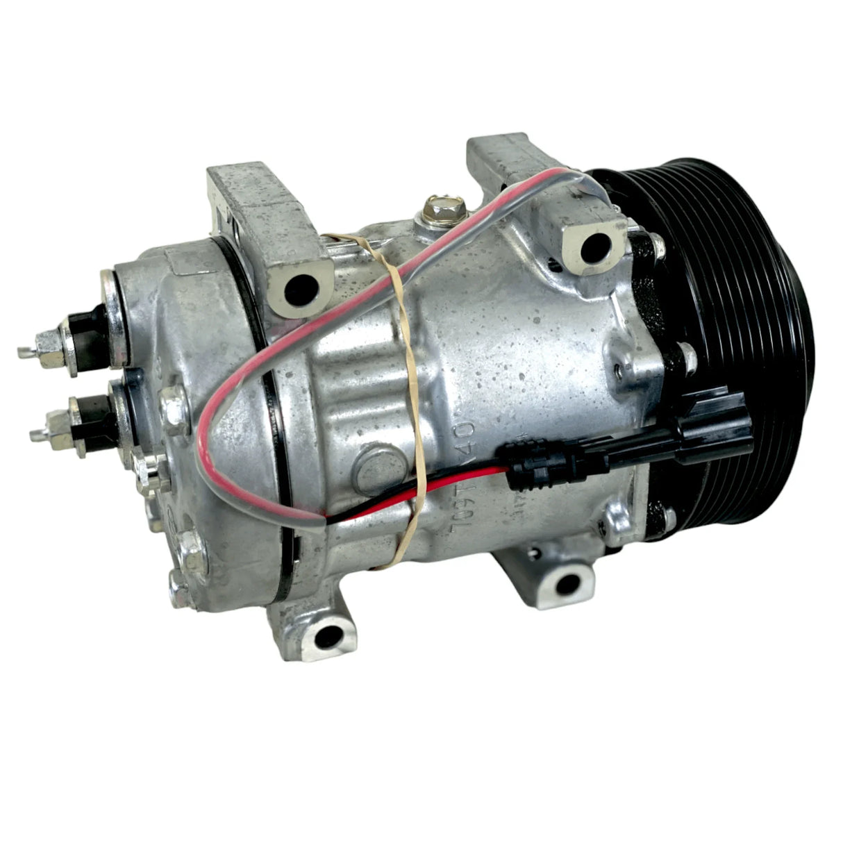 Y5501001 Genuine Sanden AC Compressor 12V for Kenworth Peterbilt - Truck To Trailer