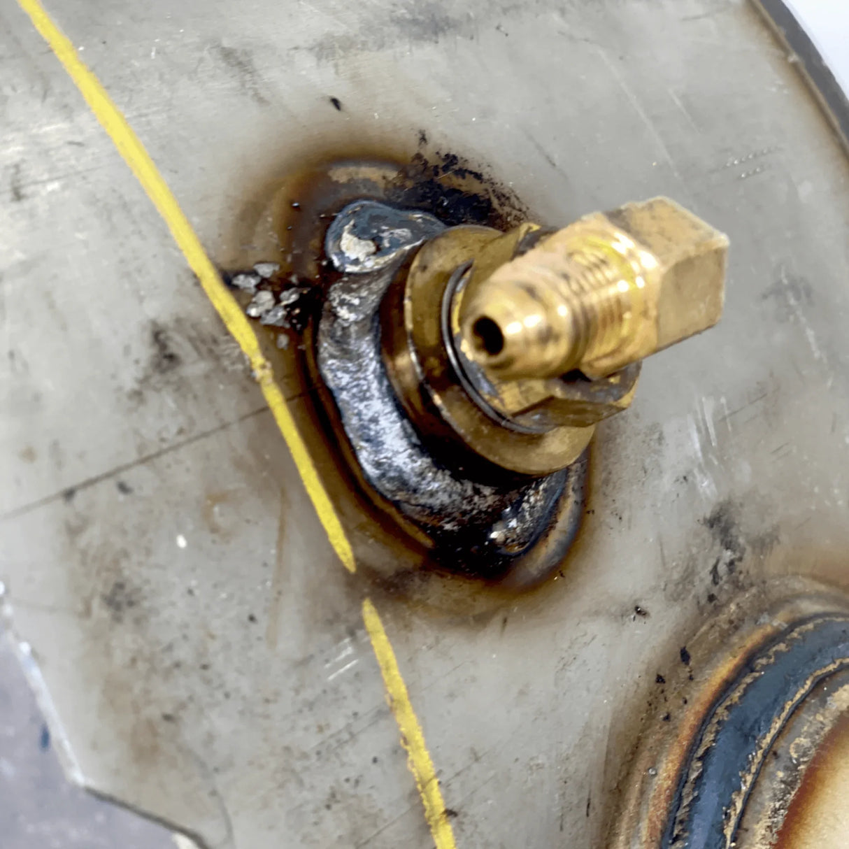 82018858 Genuine Caterpillar Outlet Module - Truck To Trailer