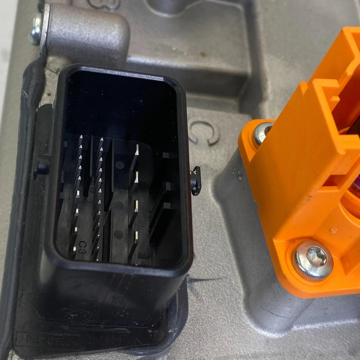 36003420 Genuine Volvo Drive Motor Inverter - Truck To Trailer