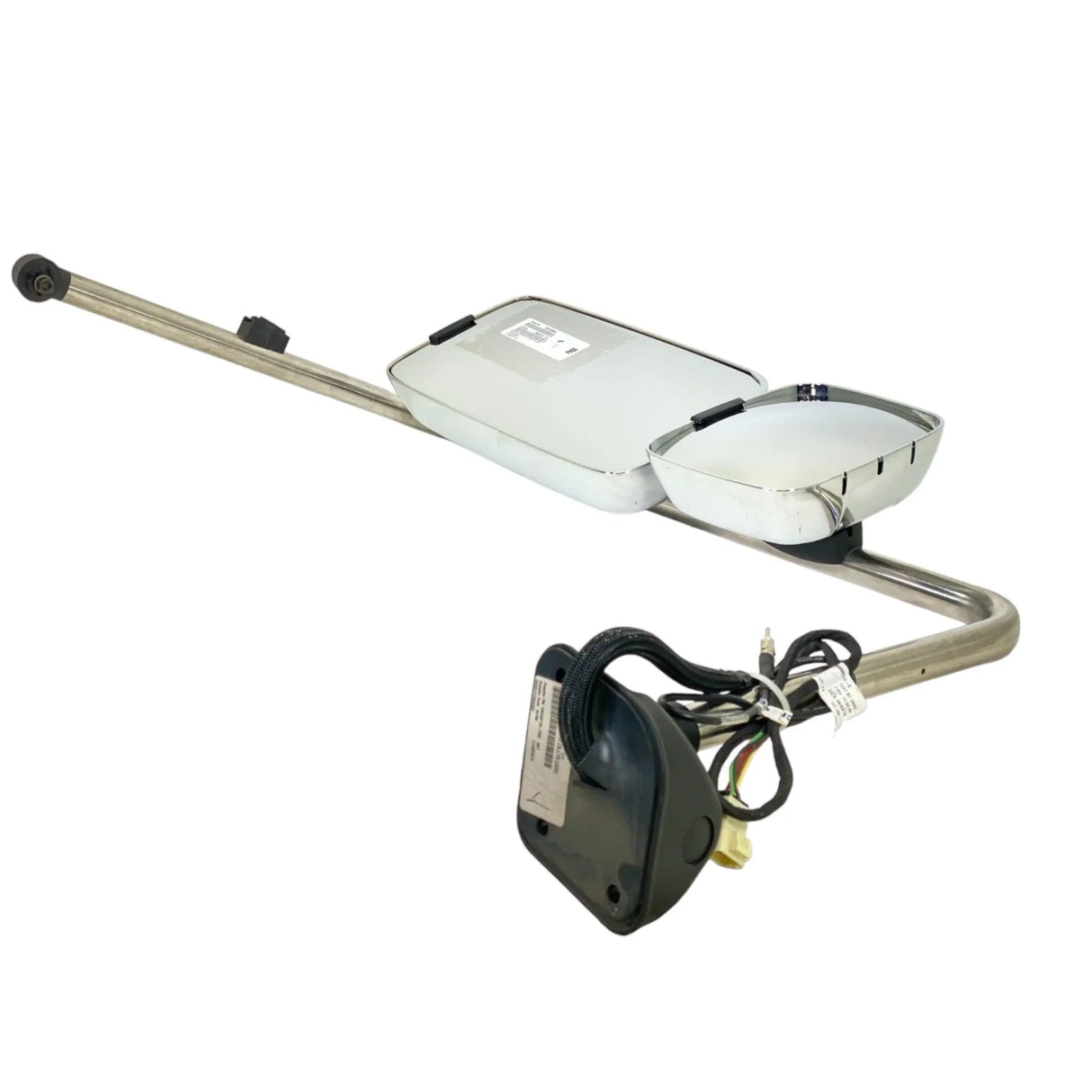 3757547C95 Oem International Mirror Rear View Rmt Htd Cb Ratio Chrome LtdRh - Truck To Trailer