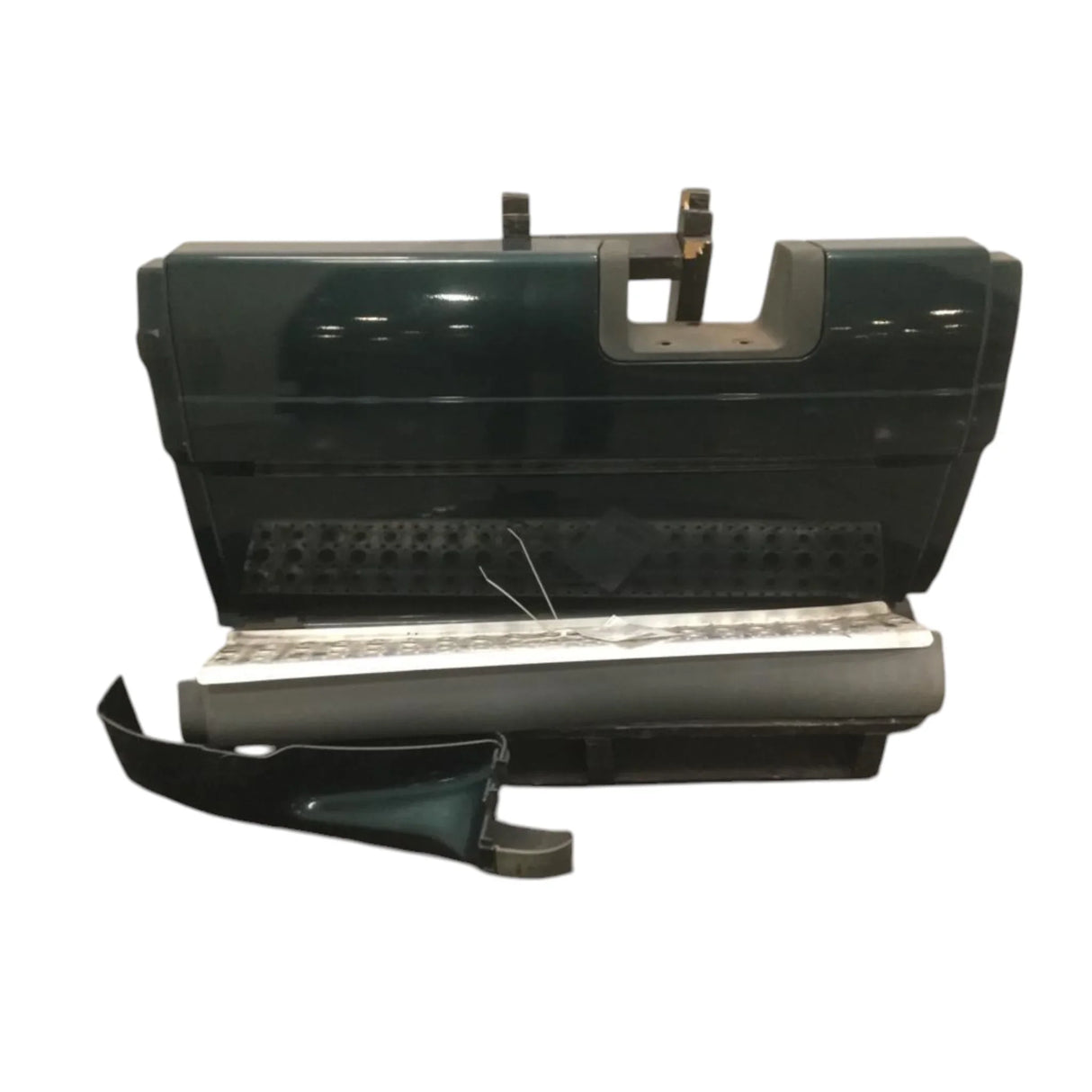 612090 Genuine Mack Chassis Fairing - Truck To Trailer