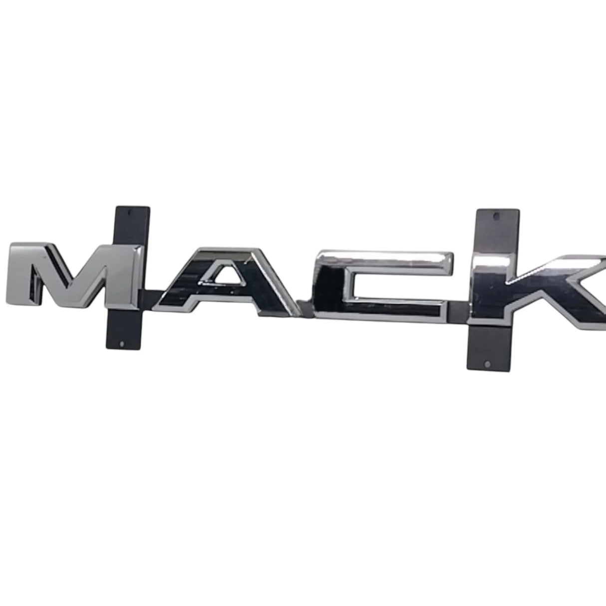 84726380 Genuine Mack Emblem - Truck To Trailer