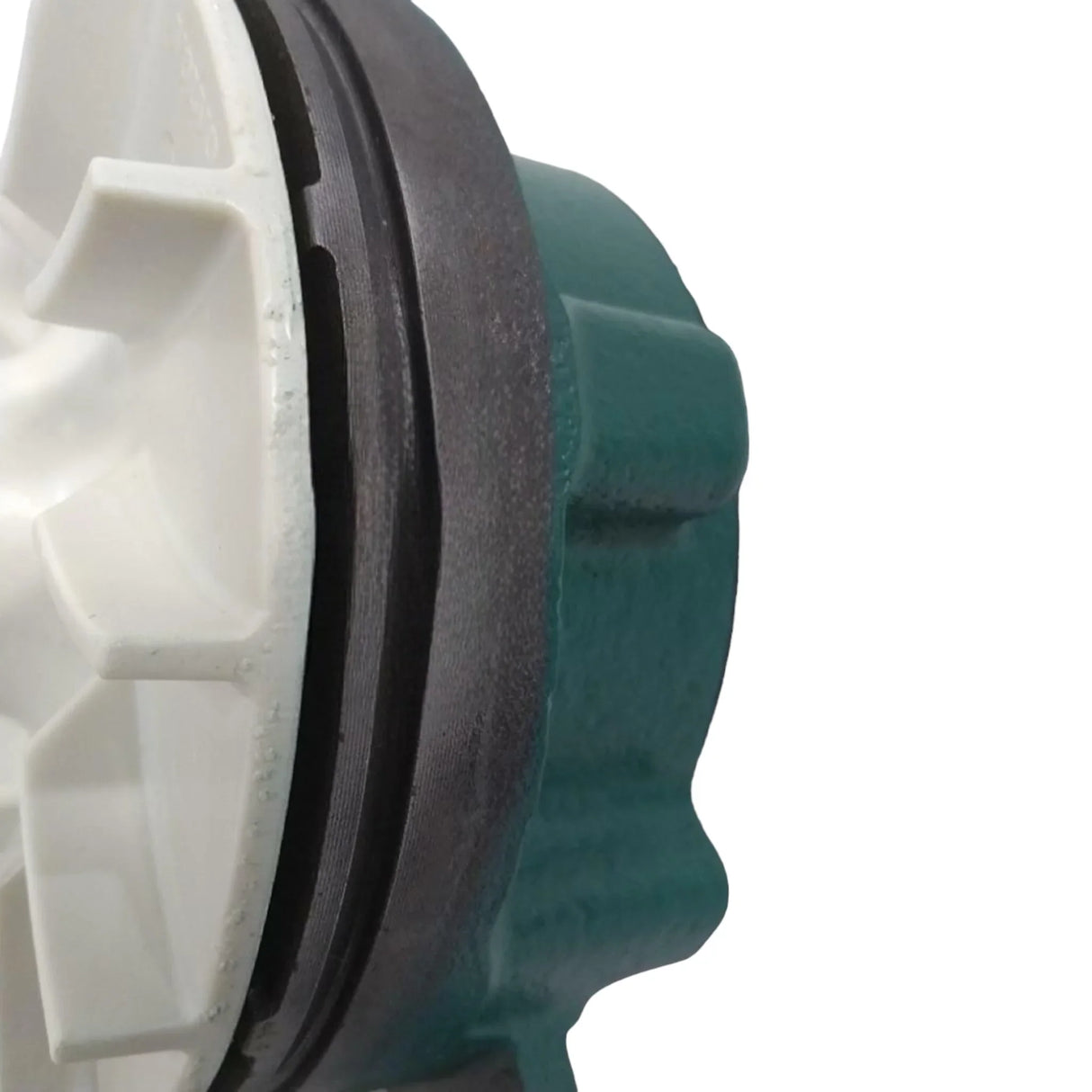 85000786 Genuine Volvo Coolant Pump Kit - Truck To Trailer