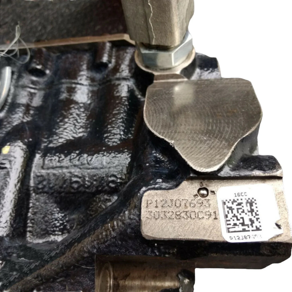 5010755R94 Genuine International High Pressure Pump - Truck To Trailer