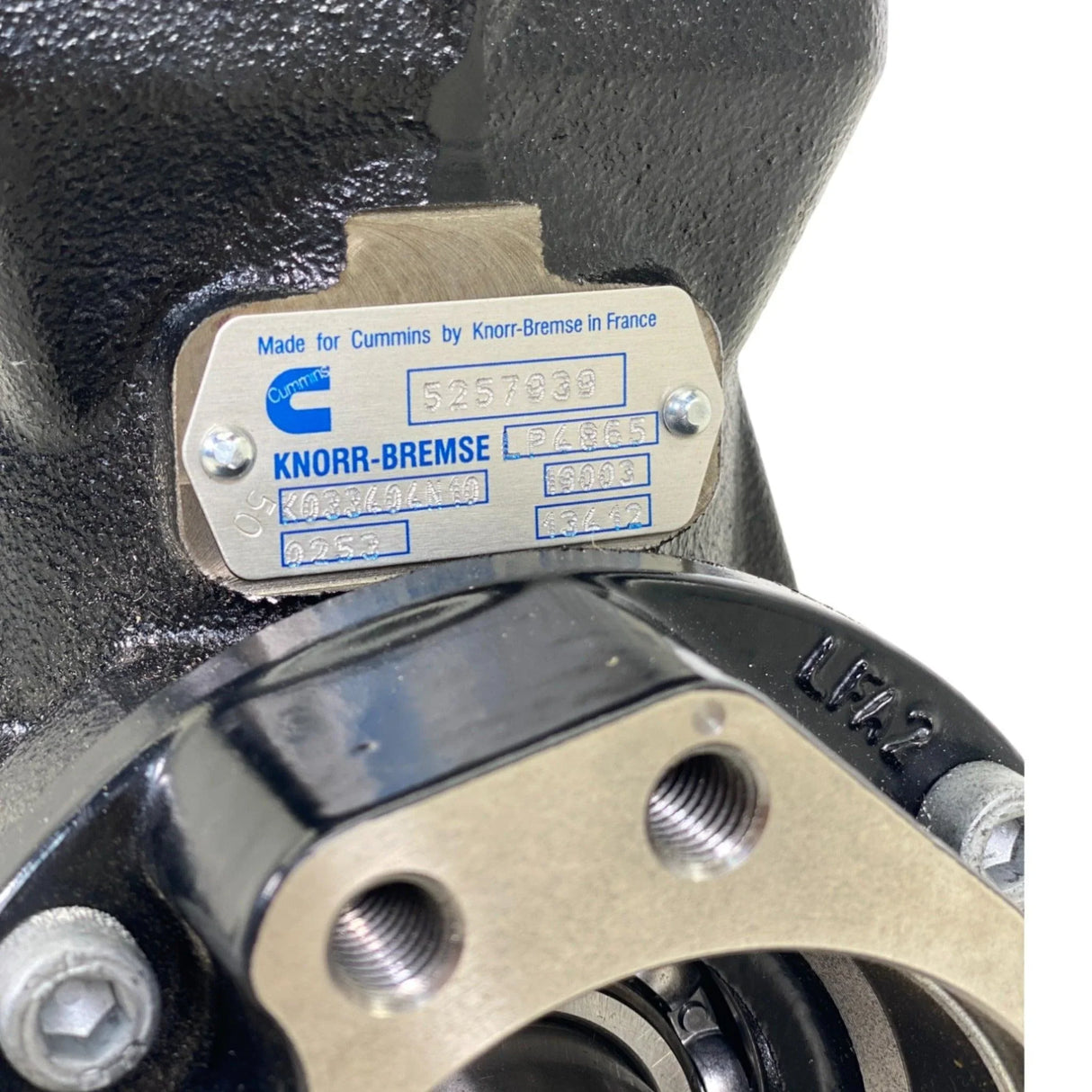 5257939 Genuine Cummins Air Compressor 2 Cylinder - Truck To Trailer