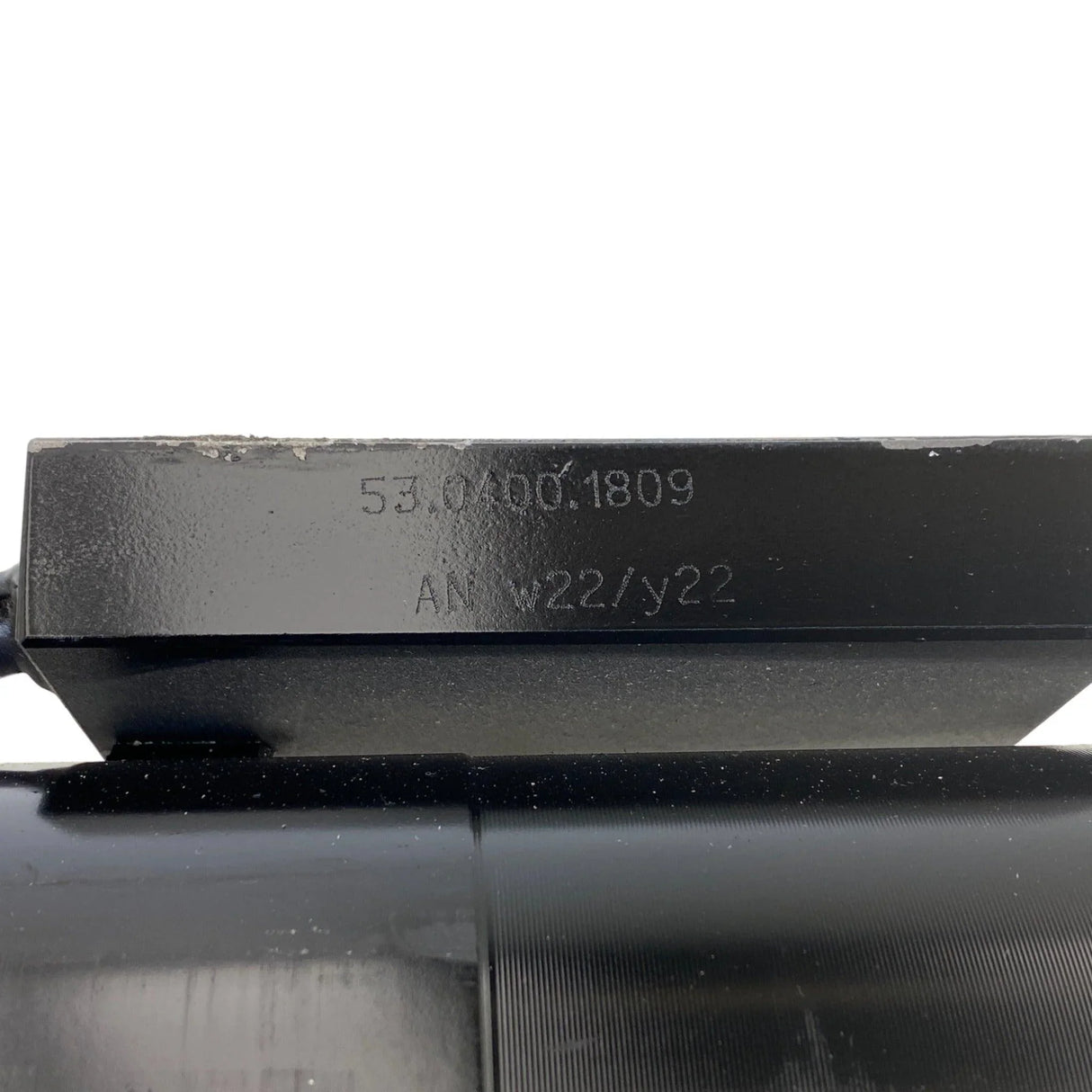 53.0400.1809GT Genuine GENIE Tilt Cylinder - Truck To Trailer