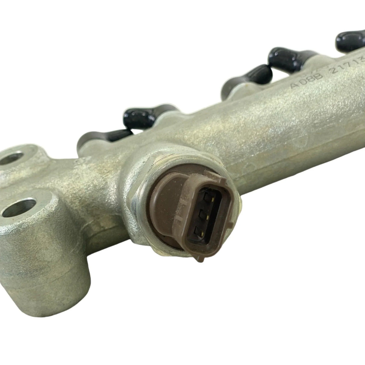 8-97609980-2 Genuine Isuzu Common Rail Assembly For Isuzu / Hino / Mitsubishi - Truck To Trailer