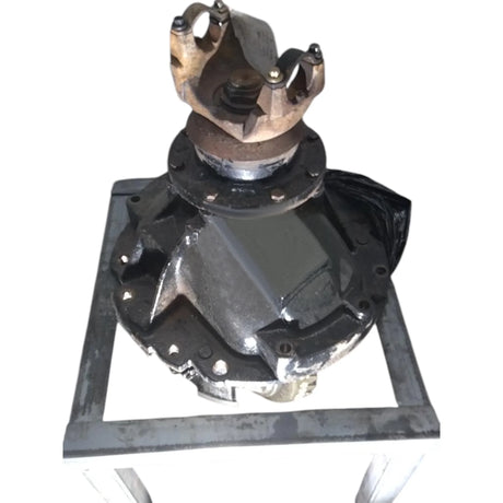 8235-A13200P1706358 Genuine Mack Differential - Truck To Trailer