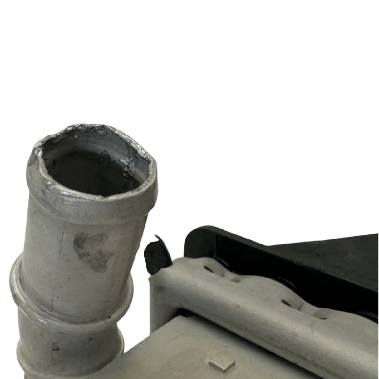 55490572 Genuine GM Intercooler Assembly - Truck To Trailer