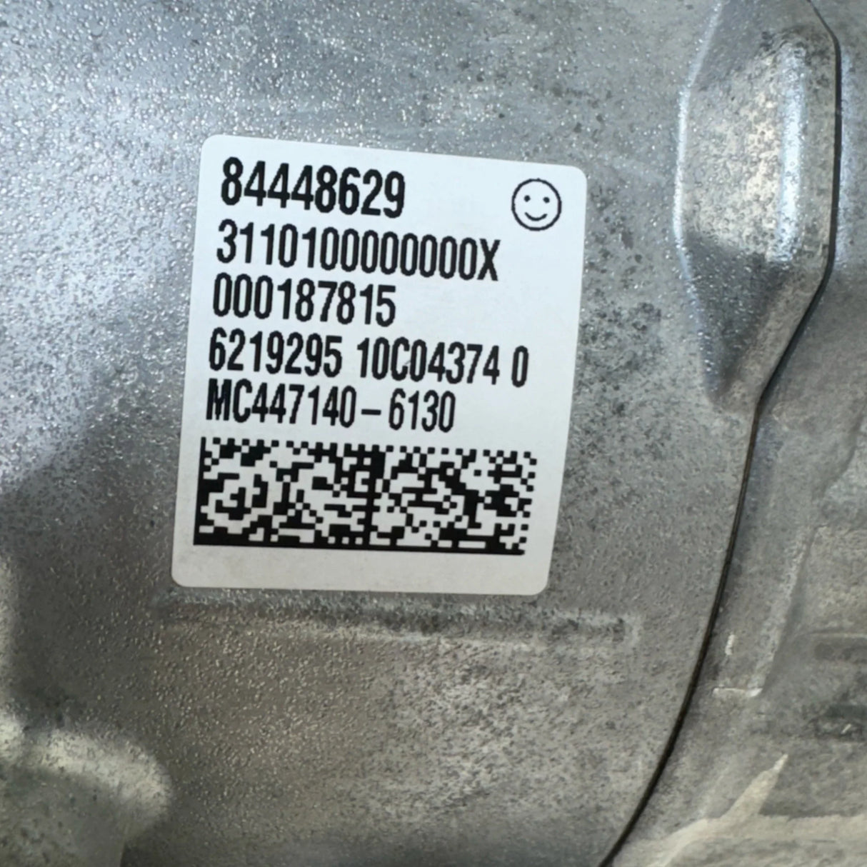 84448629 Genuine GM A/C Compressor - Truck To Trailer