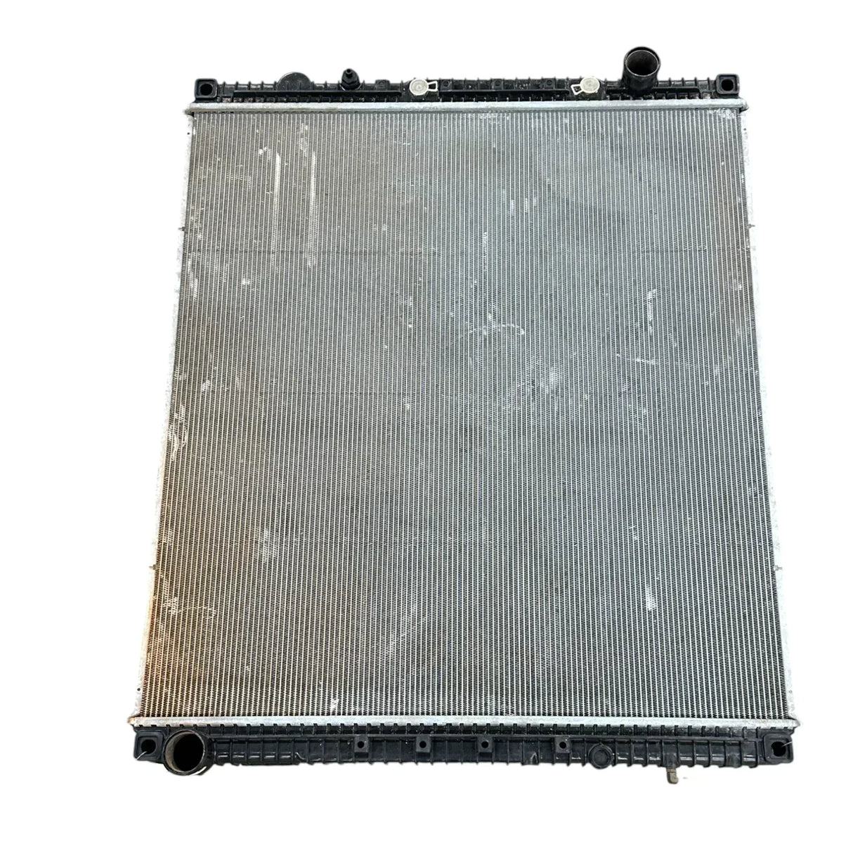 0534049001 Genuine Freightliner Radiator - Truck To Trailer