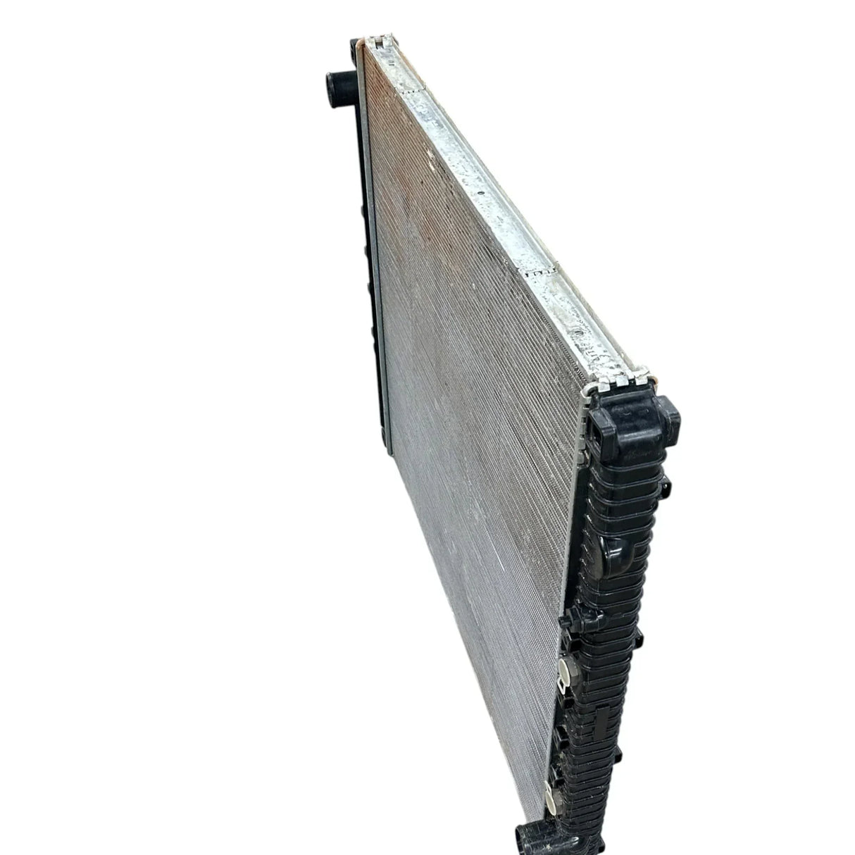 0534049001 Genuine Freightliner Radiator - Truck To Trailer