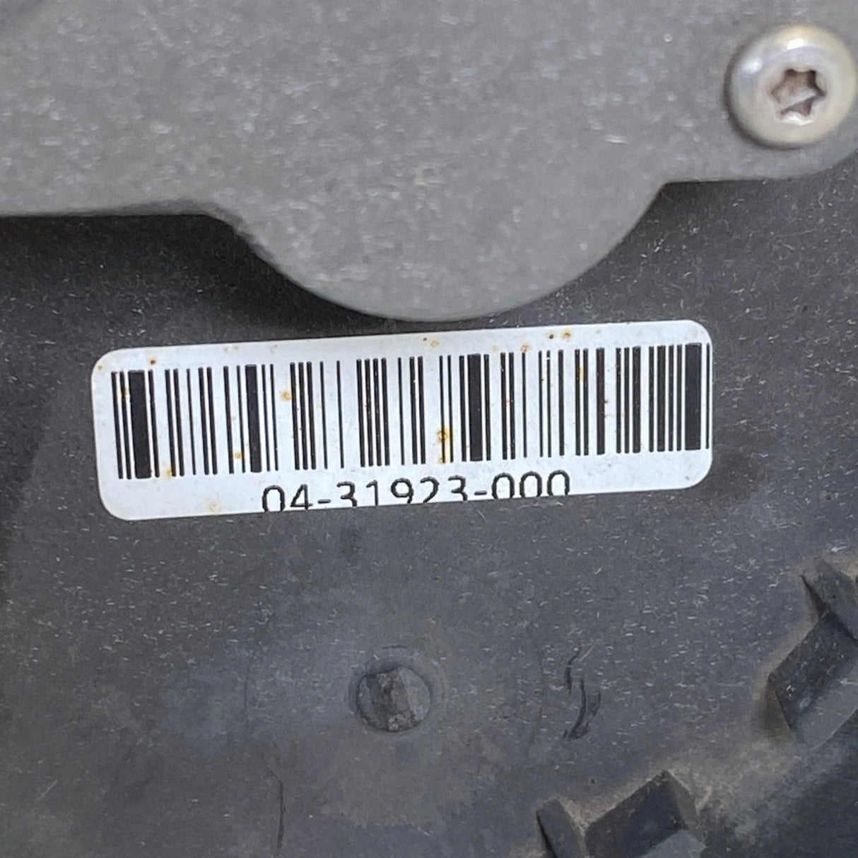 04-36003-000 Genuine Freightliner Header Def 10 G Ssi - Truck To Trailer