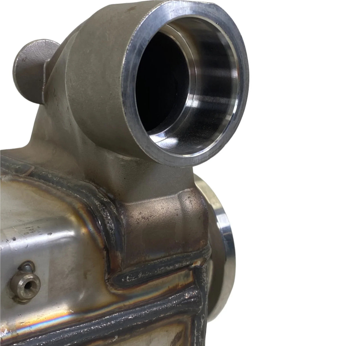 85136427 Genuine Volvo EGR Exhaust Gas Recirculation Cooler - Truck To Trailer