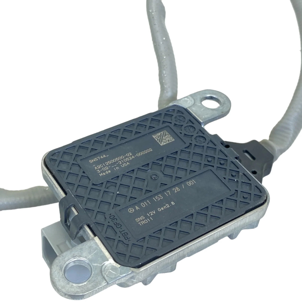 EA0111531728 Genuine Detroit Diesel Outlet NOX Sensor - Truck To Trailer