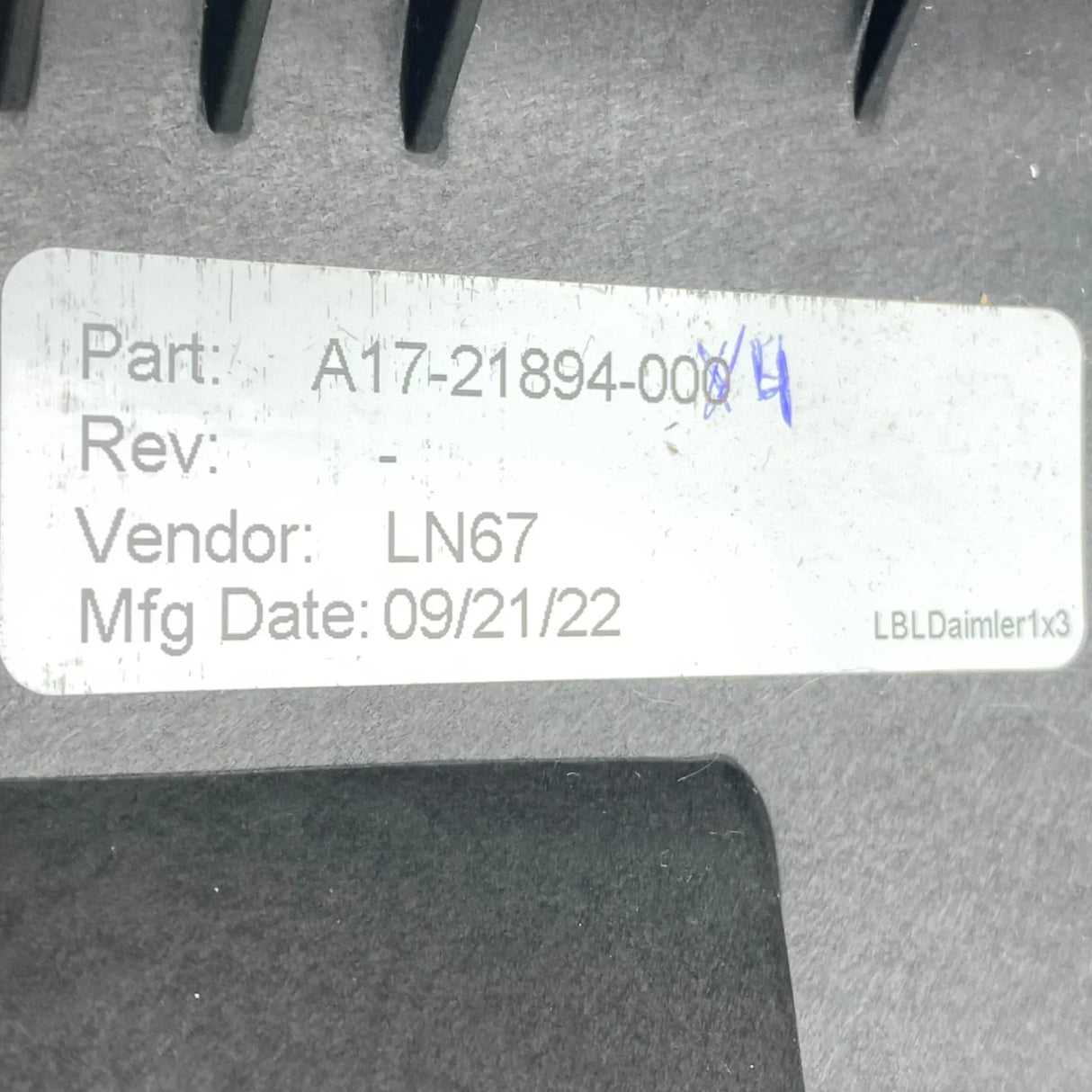 A1721894004 Genuine Freightliner Left Side Outer Tall Hood Bezel - Truck To Trailer