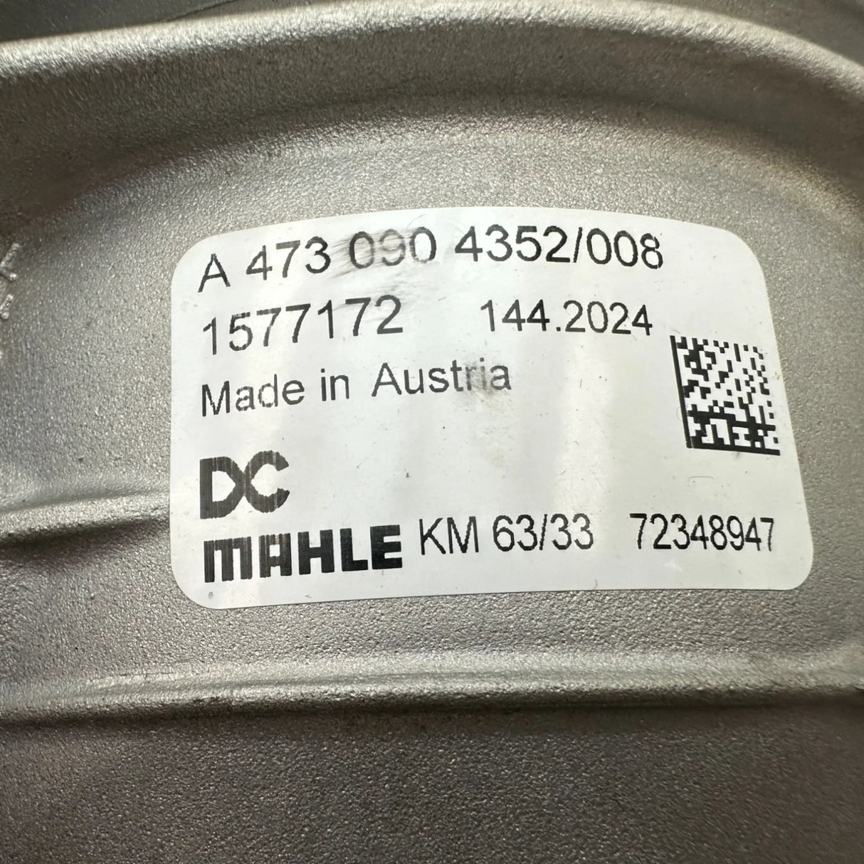 A4730904352 Genuine Detroit Diesel Fuel Filter Housing - Truck To Trailer