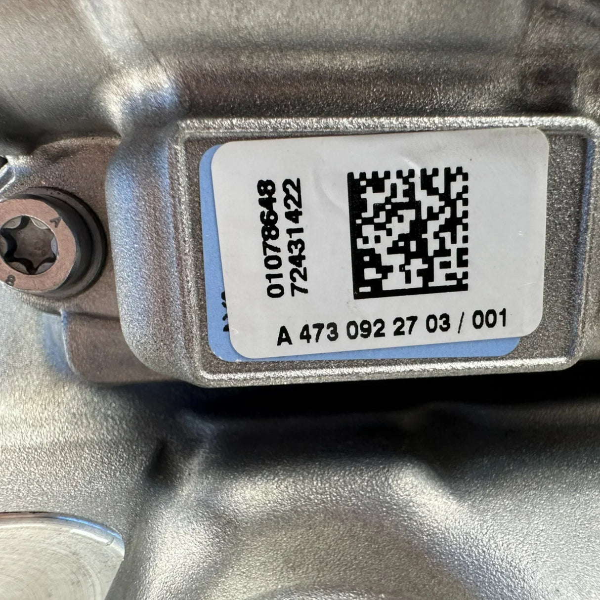 A4730904352 Genuine Detroit Diesel Fuel Filter Housing - Truck To Trailer