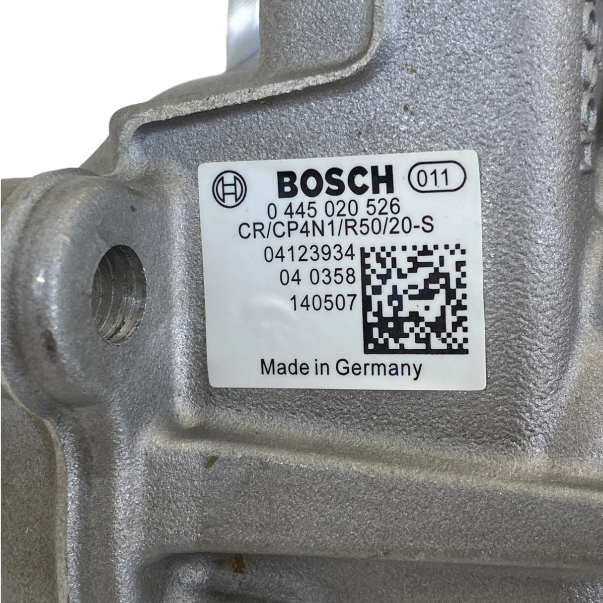 0-445-020-526 Genuine Bosch Fuel Pump - Truck To Trailer