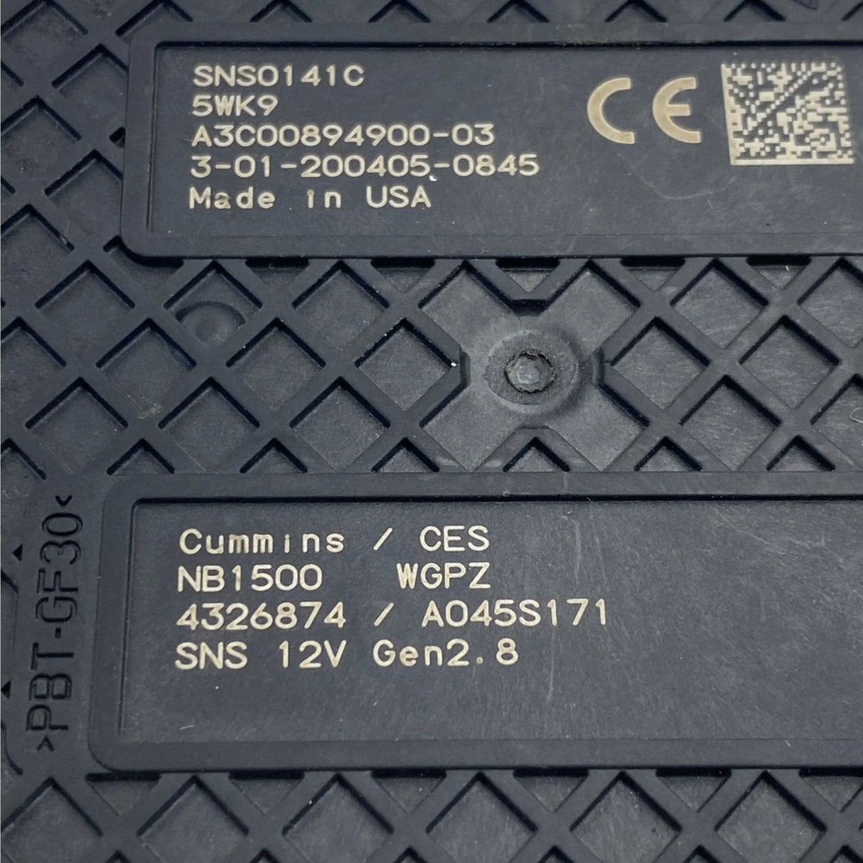 A0101538128 Genuine Detroit Diesel Diesel Nox Sensor Outlet Ea0101538128 - Truck To Trailer