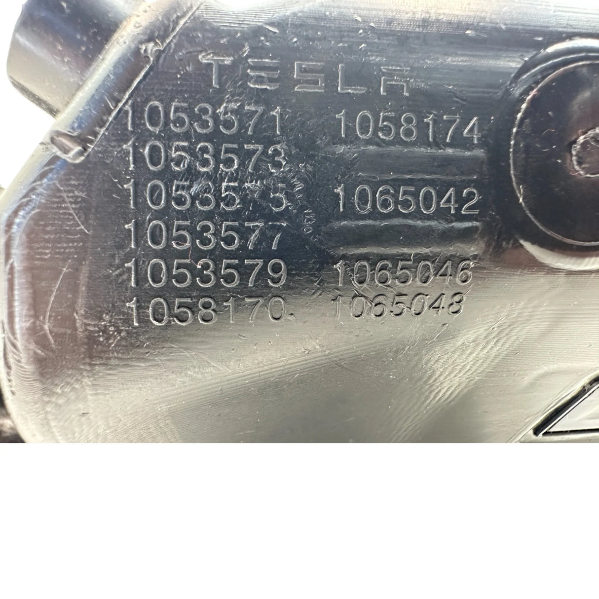 1065042-00-E Genuine Tesla Right Side Headlight - Truck To Trailer