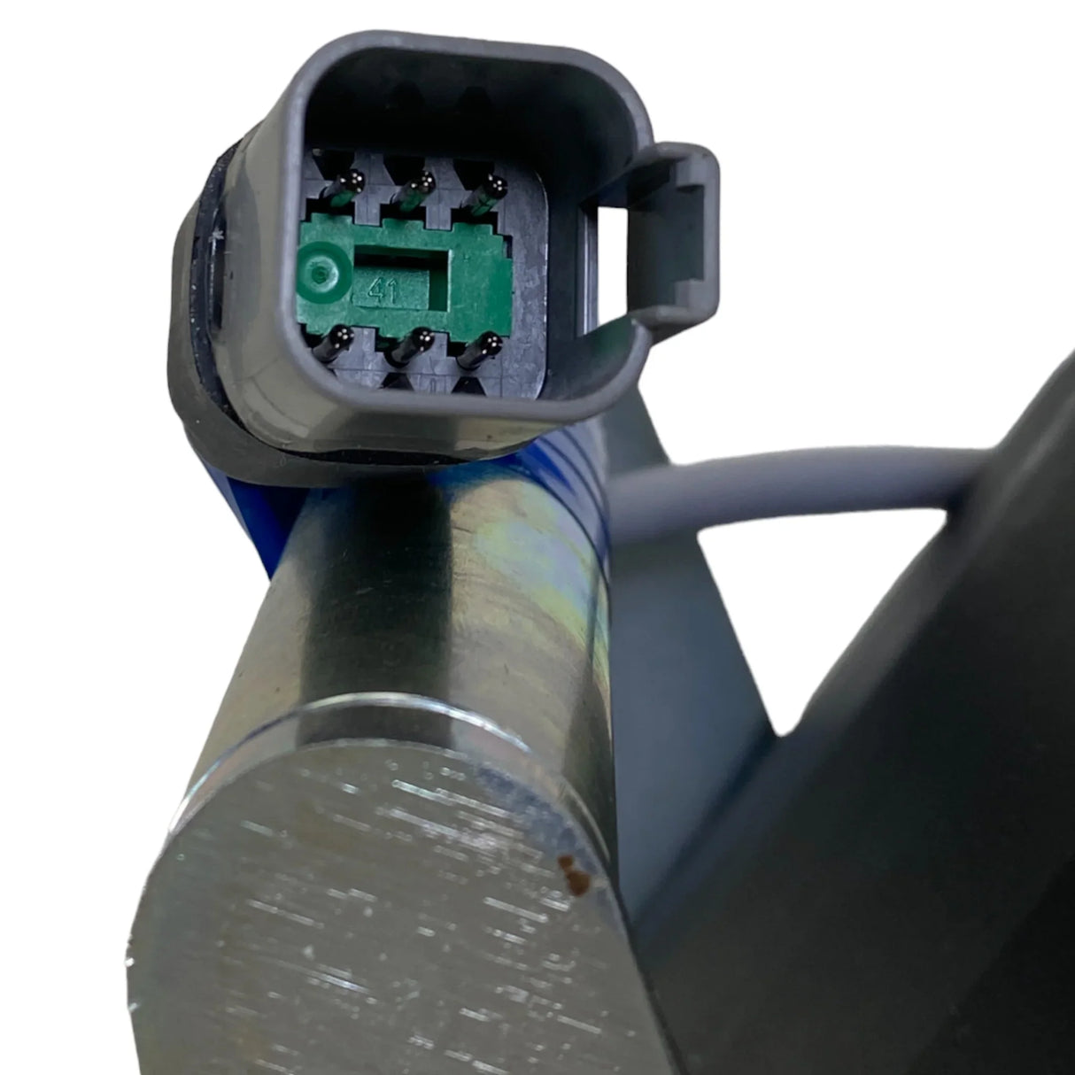 7J447-61513 Genuine Kubota Hydraulic Leveling Valve Assembly - Truck To Trailer