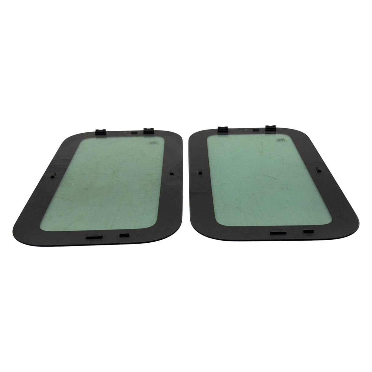 A18 74221 000 Genuine Freightliner Side Glass Window Backwall