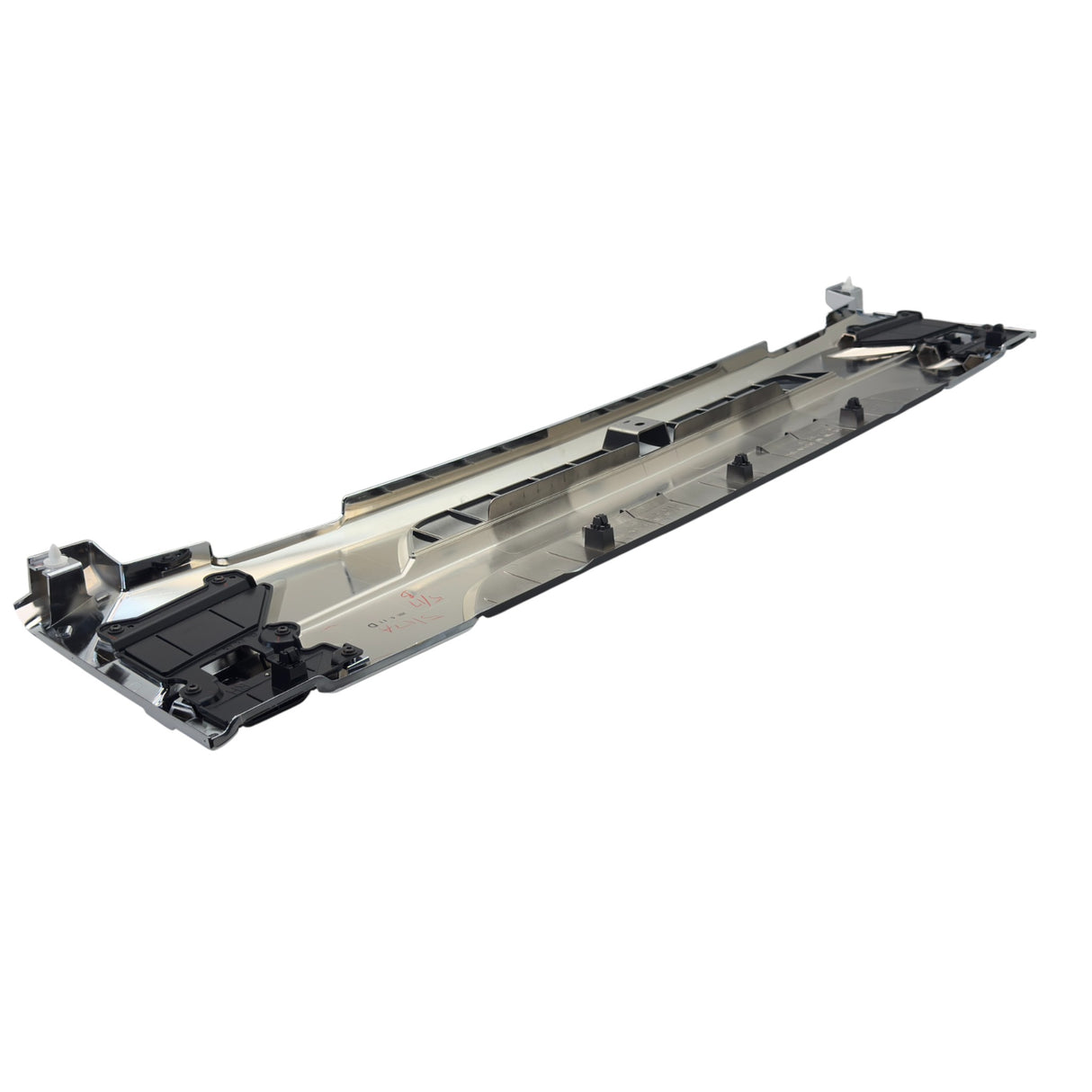 8982410711 Genuine Isuzu Grille Radiator Chrome