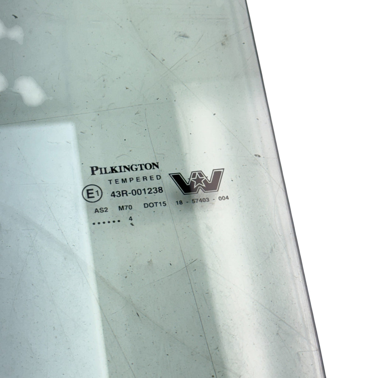 18 57403 004 Genuine Freightliner Left Side Glass Door Windshield