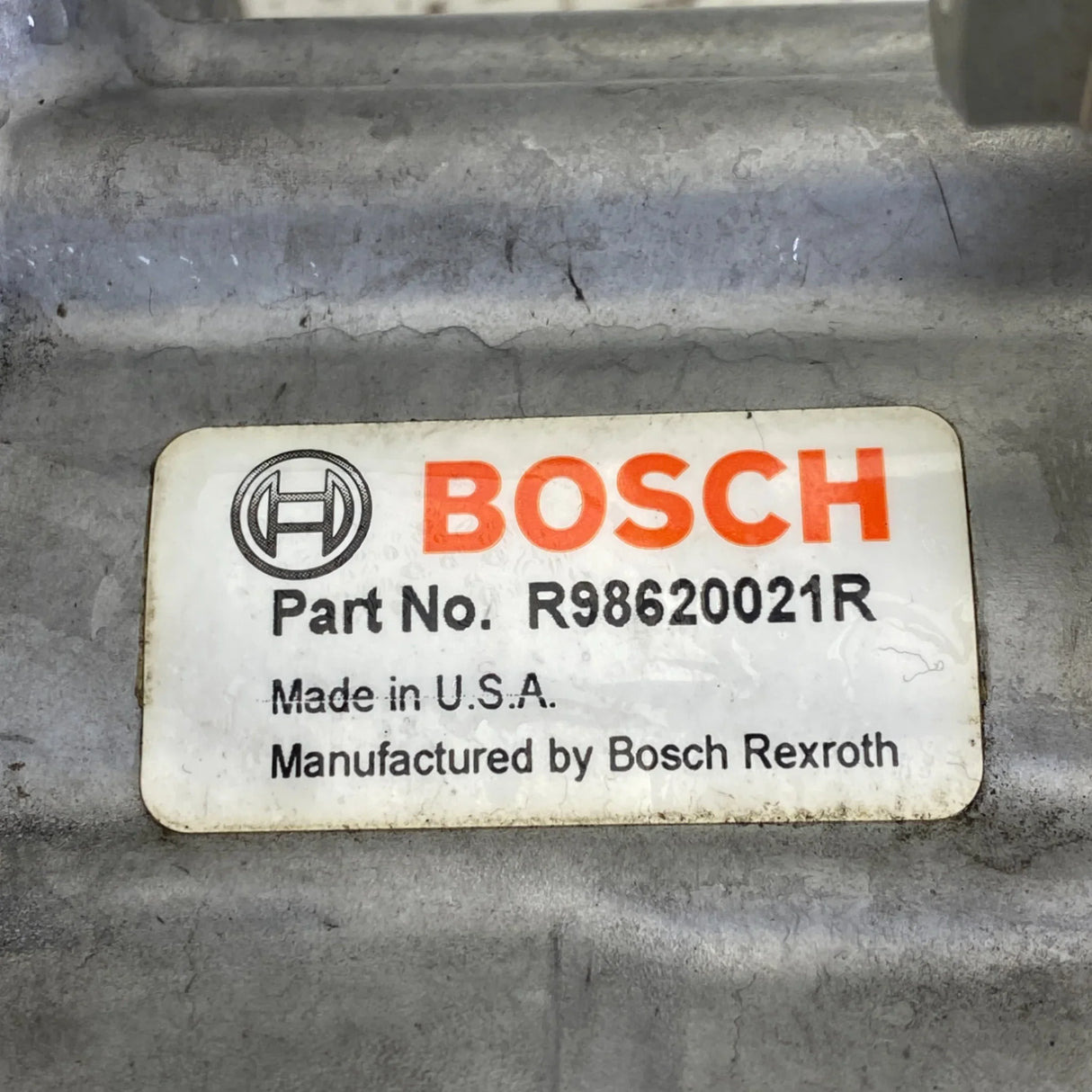 R98620021R Genuine International High Pressure Oil Pump - Truck To Trailer