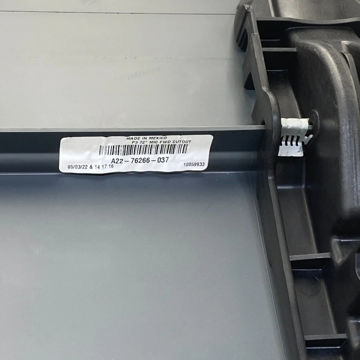 A2276266037 Genuine Freightliner Left Side Fairing Panel - Truck To Trailer