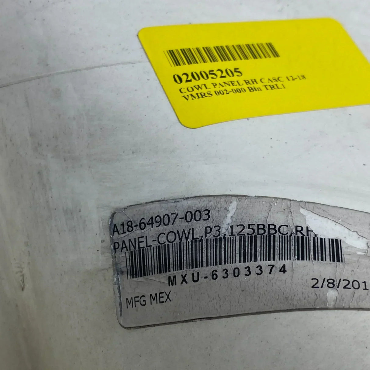 A1864907001 Genuine Freightliner Right Cowl Panel - Truck To Trailer