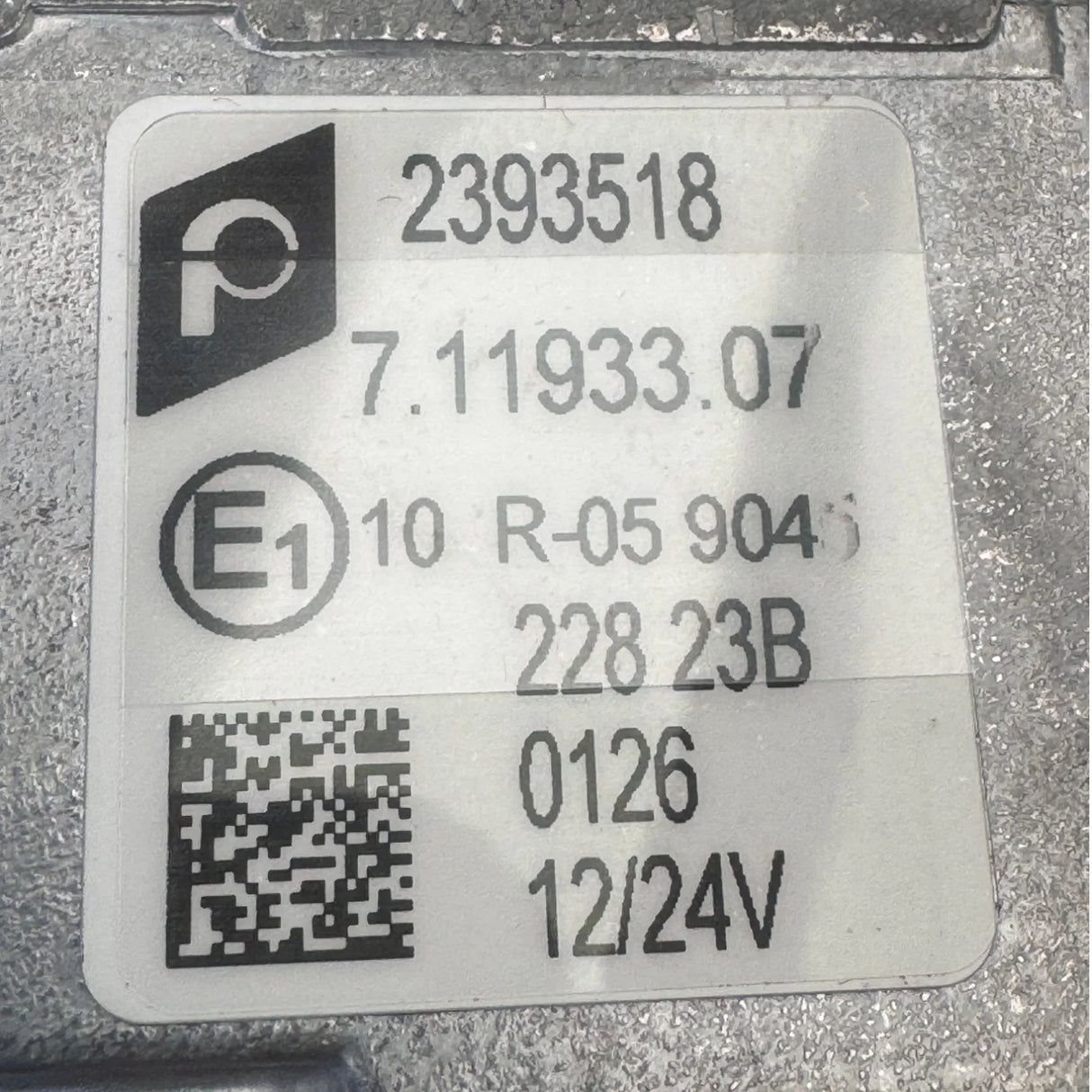 2393518 Genuine Paccar Engine Brake Control Valve - Truck To Trailer