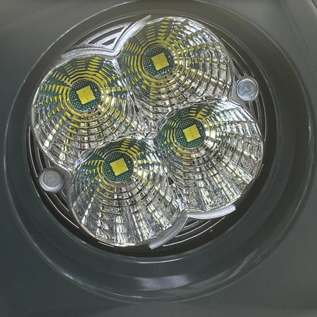 47576033 Genuine CNHI Right Side Headlamp Assembly - Truck To Trailer