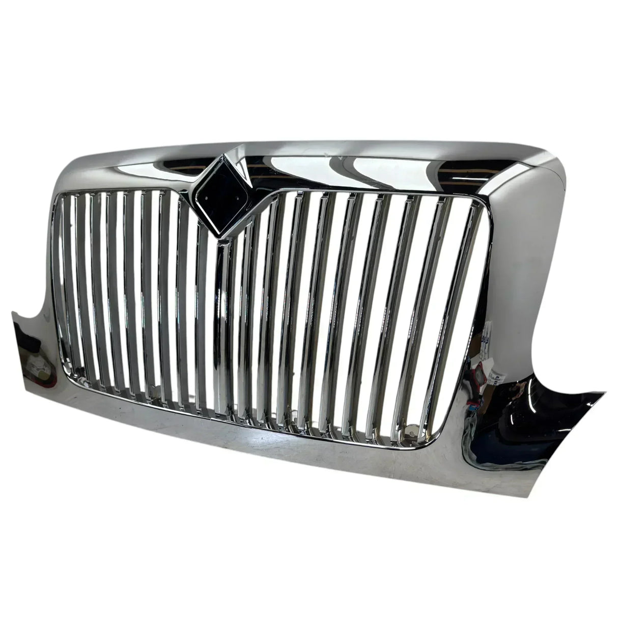 3551015C99 Genuine International Grille - Truck To Trailer