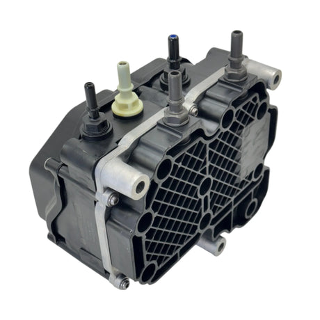 24169188 Genuine Volvo DEF Diesel Exhaust Fluid Pump - Truck To Trailer
