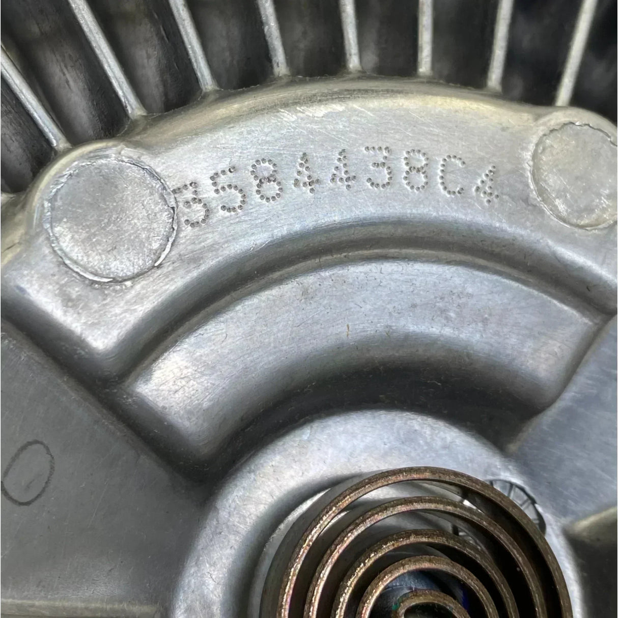 3609117C2 Genuine International Engine Fan Clutch - Truck To Trailer