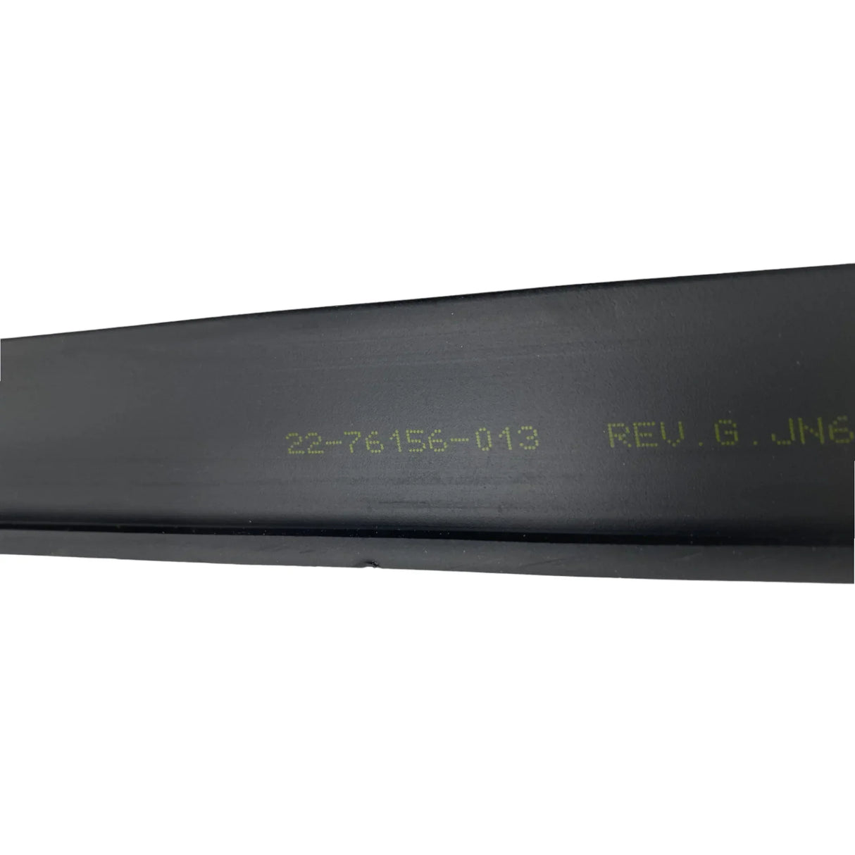 2276156013 Genuine Freightliner Aero Skirt-72In Short Kick Out - Truck To Trailer