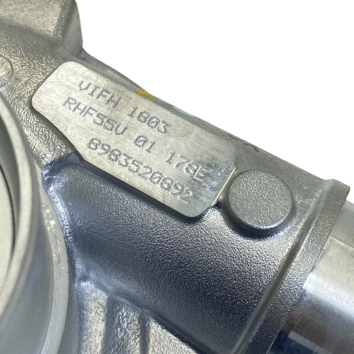 8983520892 Genuine Isuzu Turbocharger 4HK1TC - Truck To Trailer