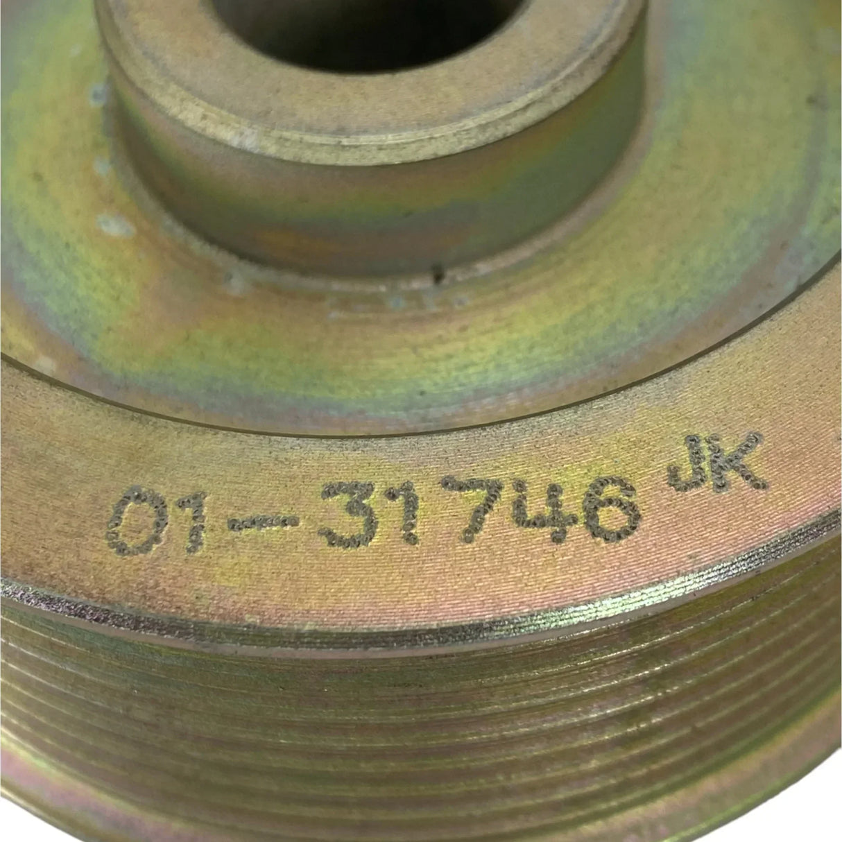 0131746000 Genuine Freightliner Alt Pulley 8 Groove - Truck To Trailer