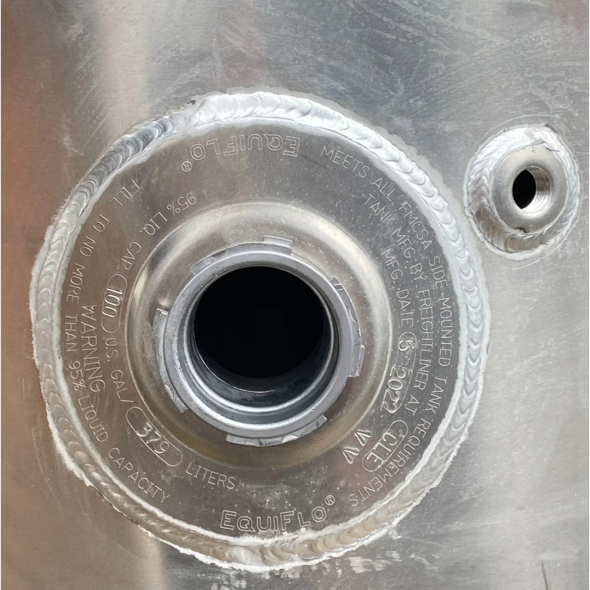 A0333726231 Genuine Freightliner Right Side Fuel Tank Assembly 100Gal - Truck To Trailer