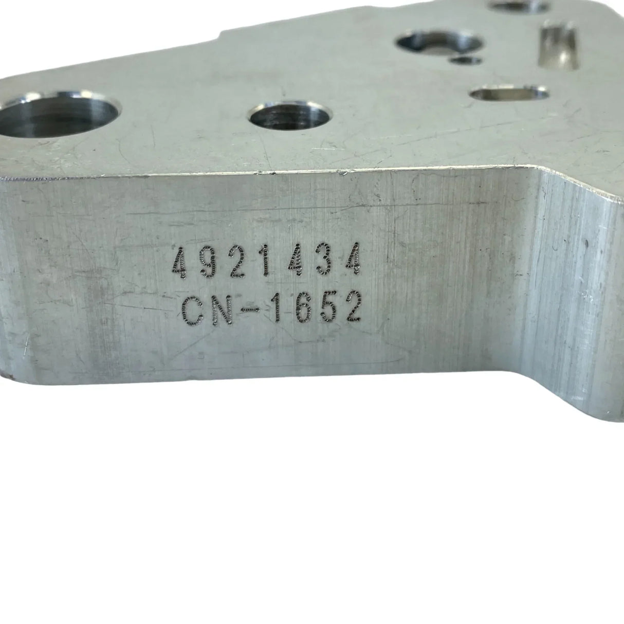 4921433 Genuine Cummins Fuel Pump Adapter - Truck To Trailer