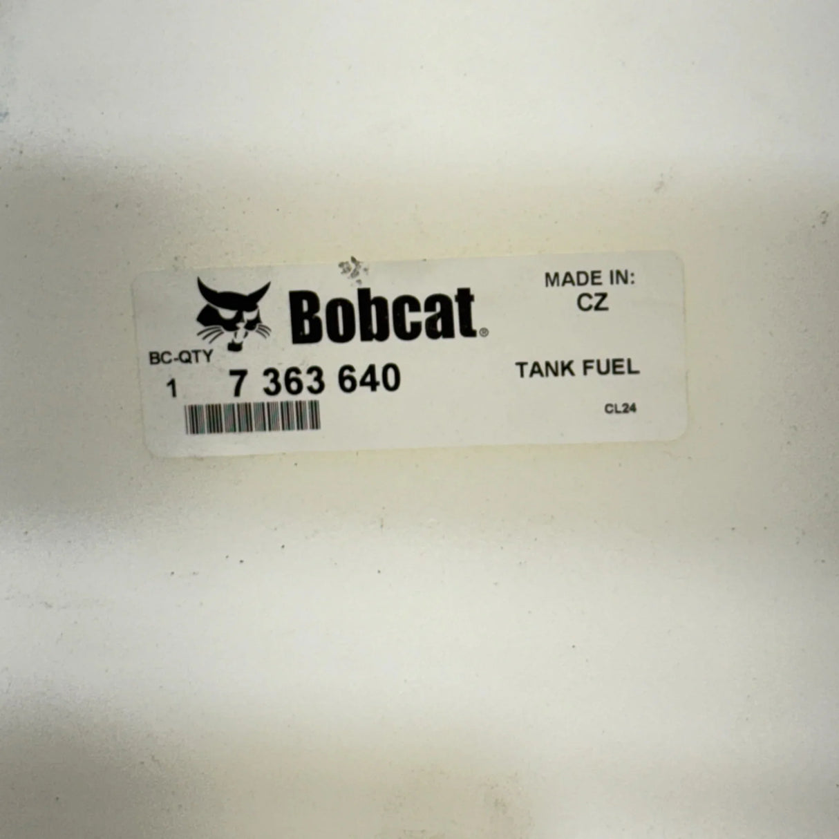 7363640 Genuine Bobcat Fuel Tank - Truck To Trailer
