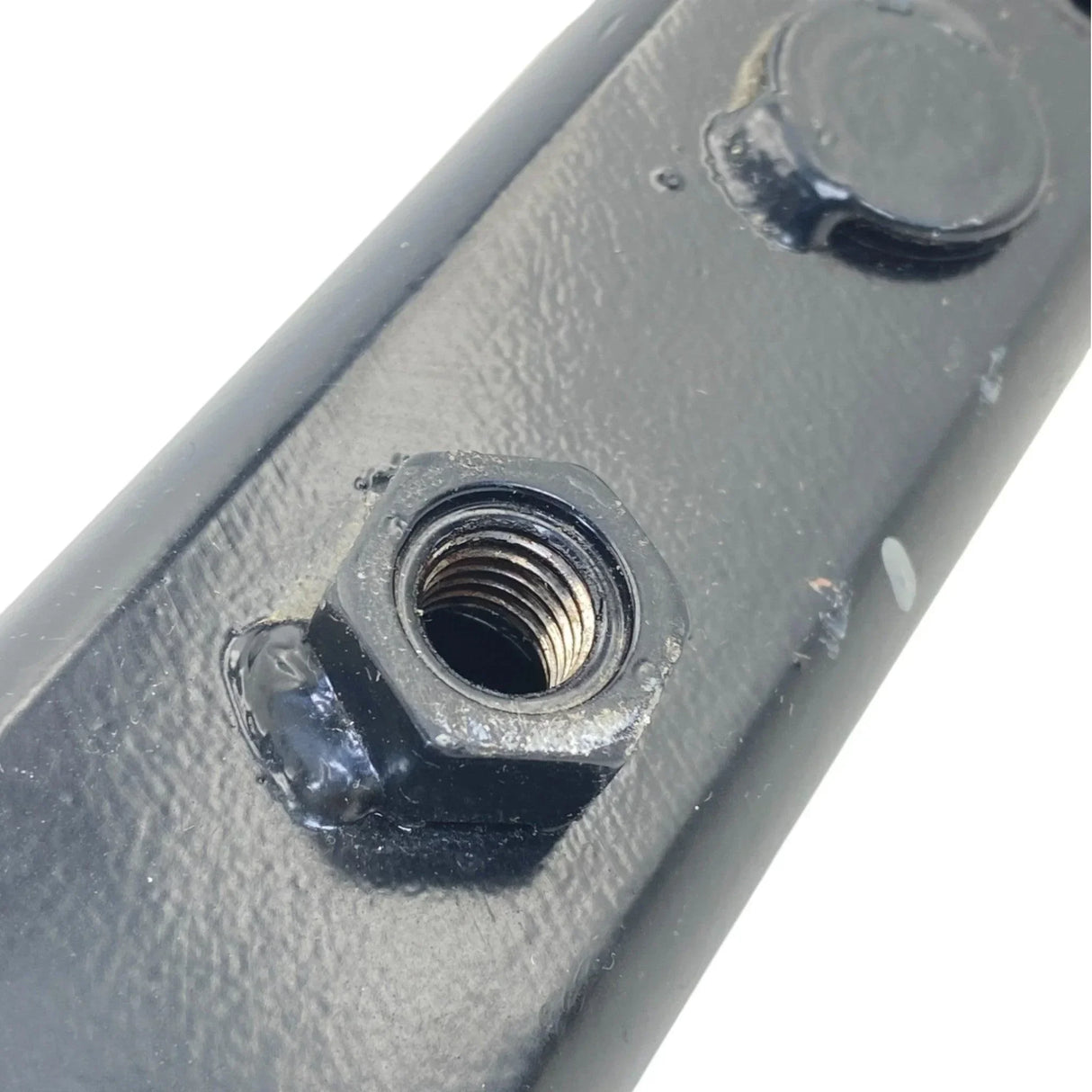 M116172 Genuine Paccar Lh Def Tank Bracket Assembly - Truck To Trailer